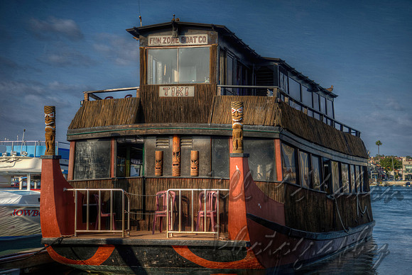 Tiki Boat
